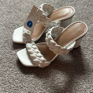 Size 7 A New Day White Heel